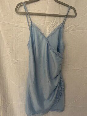 Small Urban Outfitters Blue slip dress